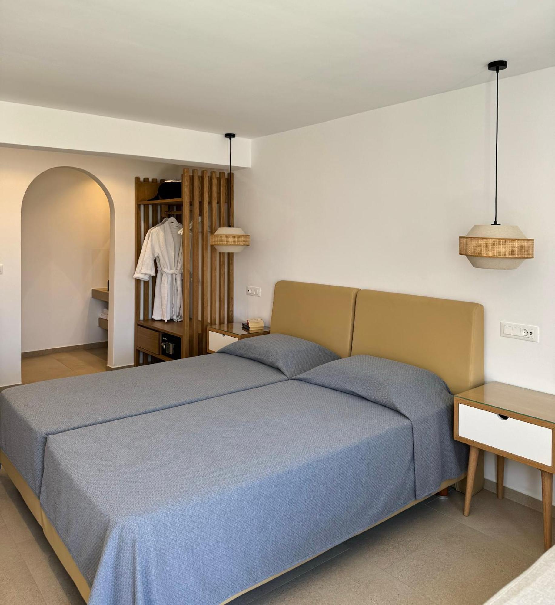Esperides Apartment Platys Gialos  Ngoại thất bức ảnh